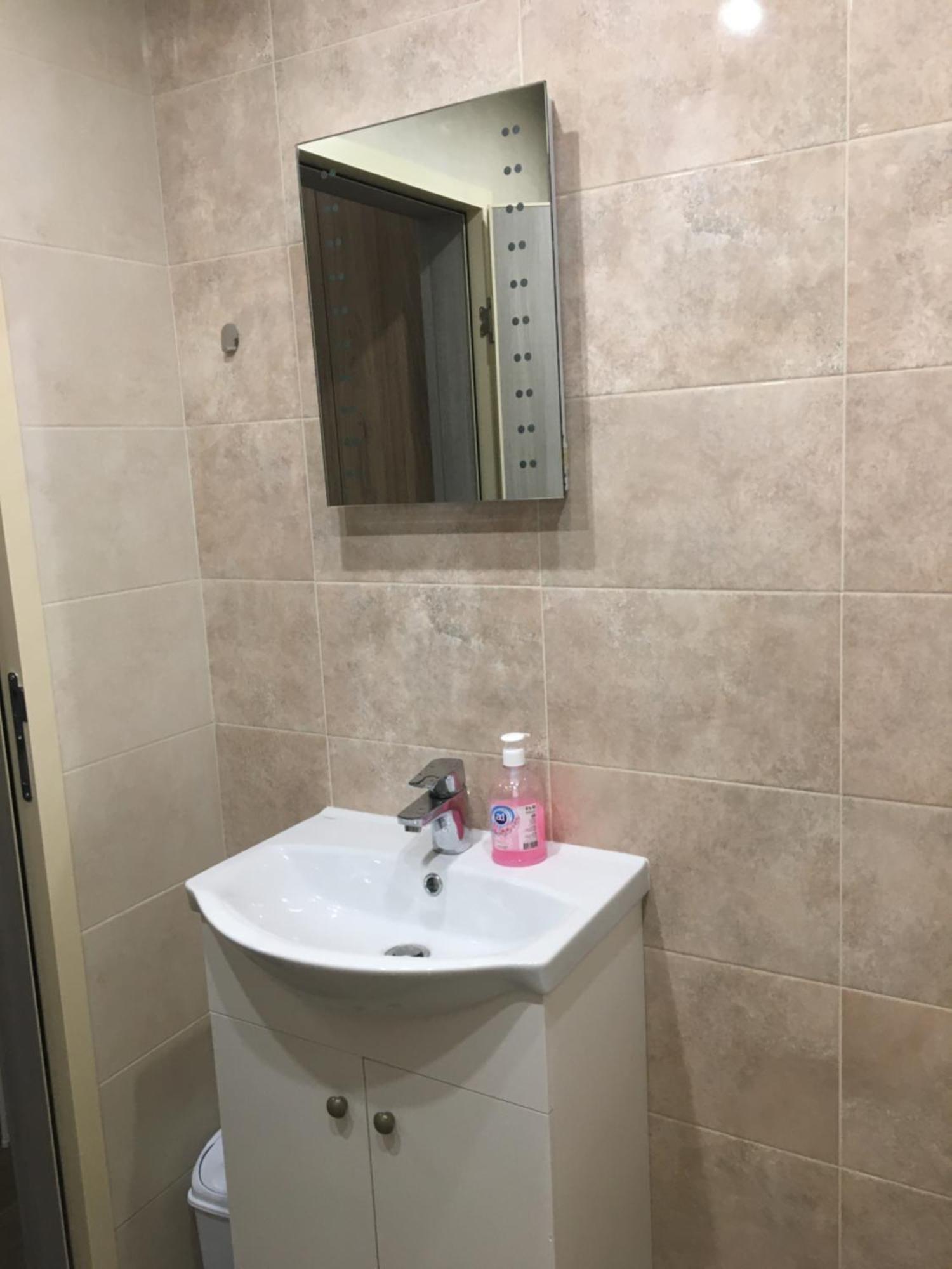 Уютен Нов Апартамент - Стара Загора С Две Спални Apartamento Exterior foto